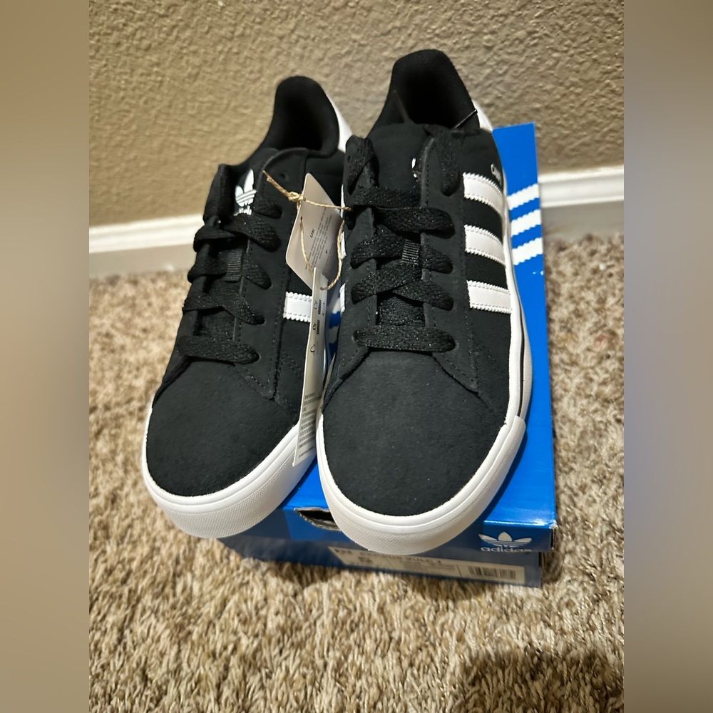 Adidas Campus vulc J in black/white